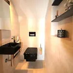 Seyne-sur-mer Avec Piscine Privee Et Commerces De Accessibles A Pied *