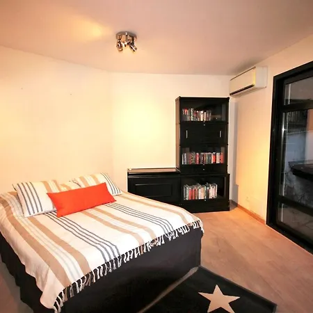 Seyne-sur-mer Avec Piscine Privee Et Commerces De Accessibles A Pied Apartment